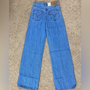 LEVI’S Ribcage Wide Leg jeans. New, never worn.